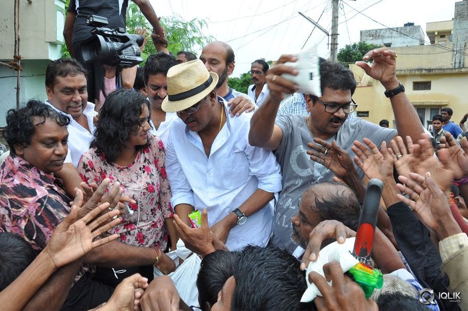 Maa-Association-Flood-Relief-program-At-Allwyn-Colony